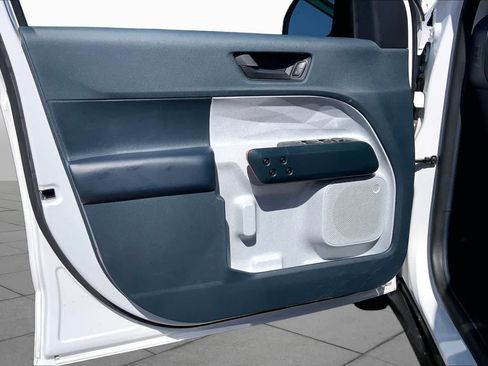 Used 2024 Ford Maverick XLT FWD image 22