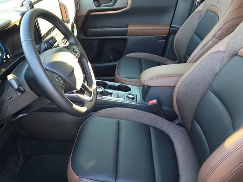 New 2025 Ford Bronco Sport Outer Banks w/ Outer Banks Tech Package+ AWD/4WD image 17