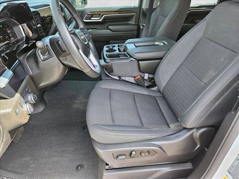 Used 2024 GMC Sierra 2500 SLE w/ SLE Convenience Package image 14