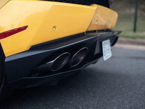 Used 2015 Lamborghini Huracan LP 610-4 image 40