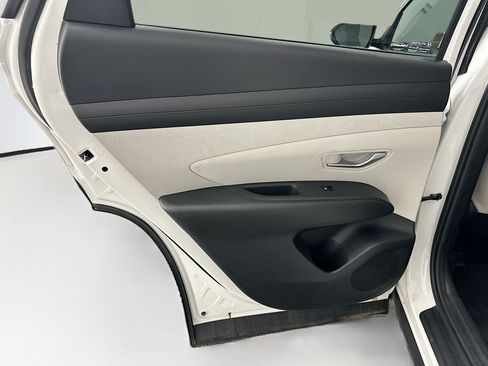 Used 2025 Hyundai Tucson SEL AWD/4WD image 28
