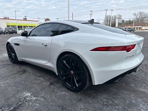 Used 2016 Jaguar F-TYPE S image 3