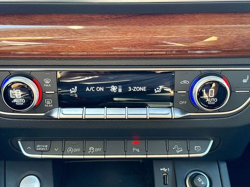 Used 2022 Audi Q5 2.0T Premium image 15