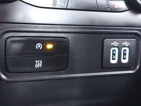 Used 2018 Ford EcoSport SE w/ SE Convenience Package FWD image 27