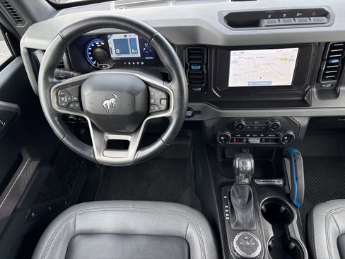 Used 2023 Ford Bronco Black Diamond image 3