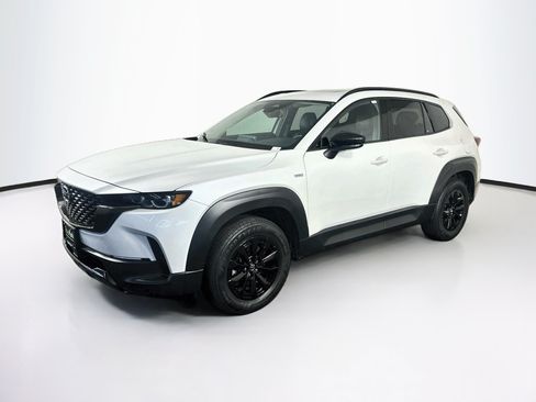 Used 2025 MAZDA CX-50 AWD 2.5 Hybrid w/ Premium Pkg image 3