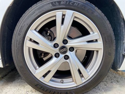 Used 2025 Audi A5 2.0T Premium w/ Premium Plus AWD/4WD image 12