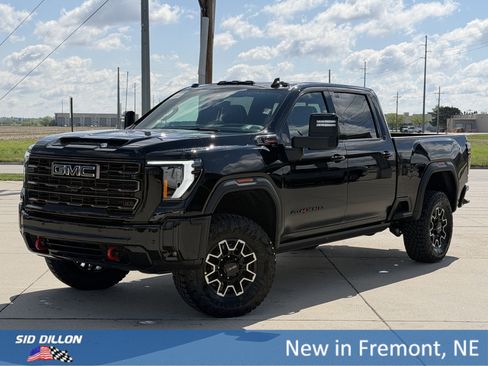 New 2026 GMC Sierra 2500 AT4X w/ LPO, Black Badging Package AWD/4WD image 1