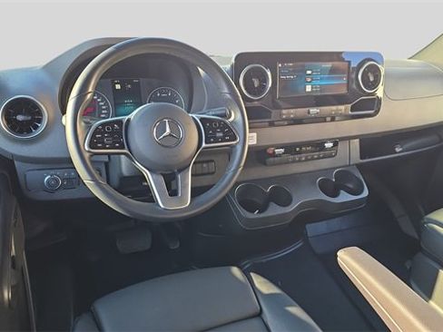 Used 2024 Mercedes-Benz Sprinter 144 Cargo image 20