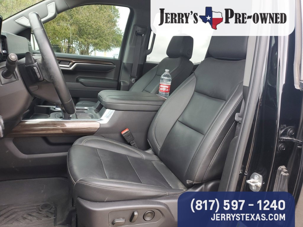 Used 2024 Chevrolet Silverado 1500 RST AWD/4WD image 7