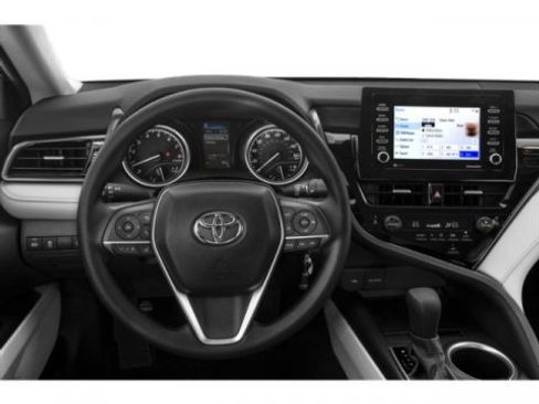 Used 2023 Toyota Camry LE w/ Convenience Package FWD image 7