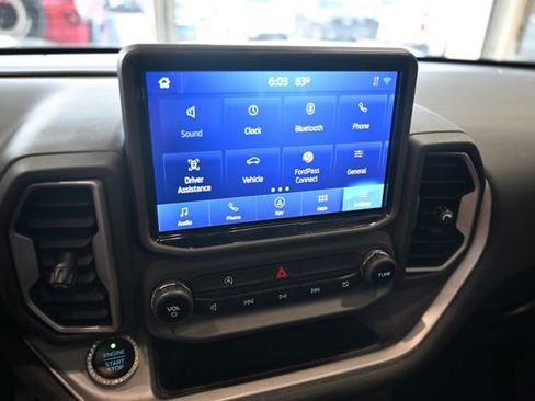 Used 2021 Ford Bronco Sport Outer Banks w/ Outer Banks Package AWD/4WD image 15