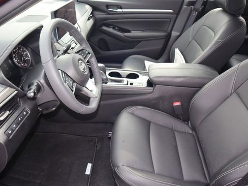 Certified 2024 Nissan Altima 2.5 SL image 17