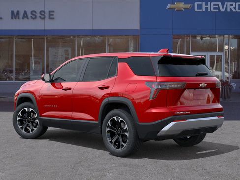 New 2026 Chevrolet Equinox LT image 3