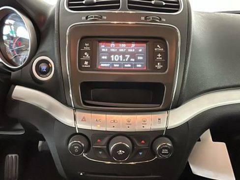 Used 2014 Dodge Journey SXT AWD/4WD image 24