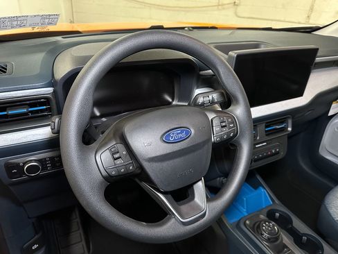 New 2026 Ford Maverick XLT image 18