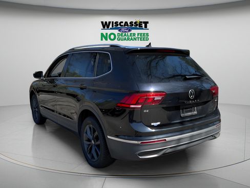 Used 2023 Volkswagen Tiguan SE AWD/4WD image 24