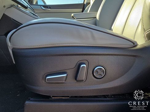 Used 2024 Hyundai Palisade SEL w/ Premium Package image 11