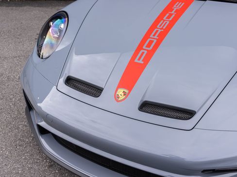 Certified 2023 Porsche 911 GT3 RWD image 10