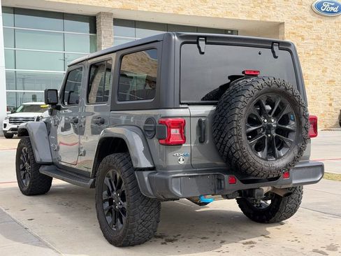 Used 2023 Jeep Wrangler Sahara 4xe image 10