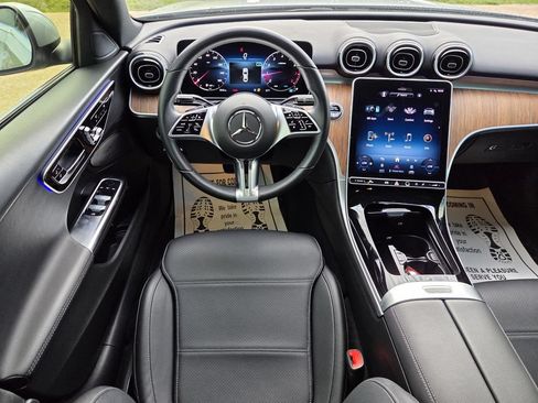 Used 2023 Mercedes-Benz C 300 Sedan image 11