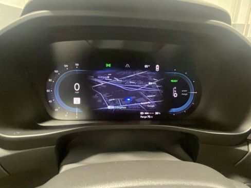 Used 2023 Volvo C40 P8 Recharge Ultimate w/ Protection Package Premier image 15