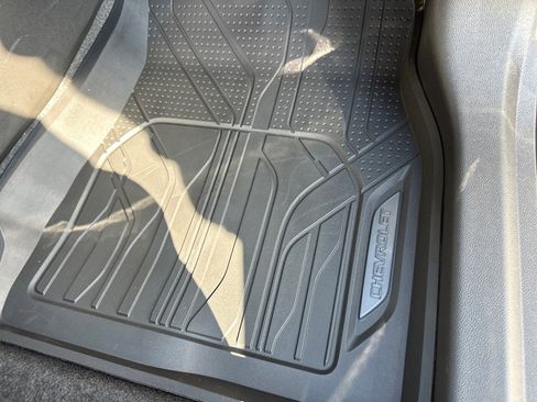 New 2025 Chevrolet Trax RS w/ Driver Confidence Package image 21