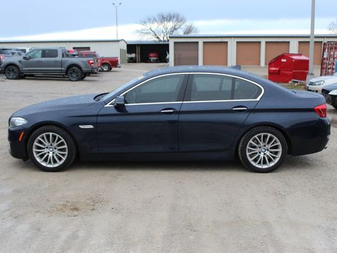 Used 2016 BMW 528i xDrive Sedan image 3