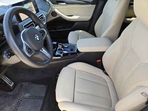 Used 2024 BMW X3 xDrive30i w/ Premium Package AWD/4WD image 9