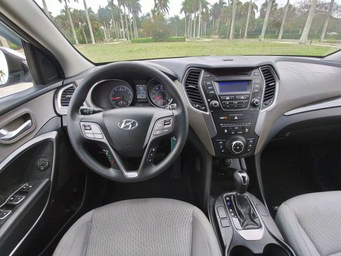 Used 2013 Hyundai Santa Fe Sport FWD image 7