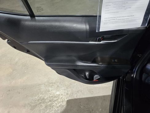 Used 2021 Toyota Camry SE image 29