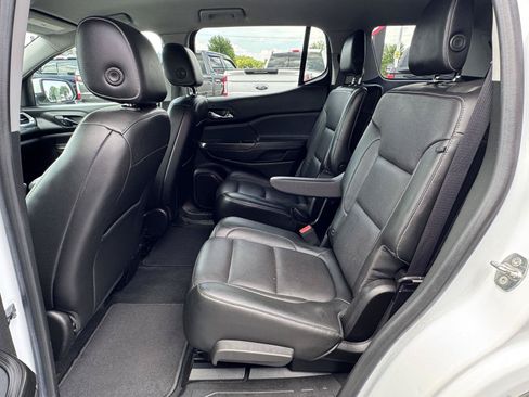 Used 2018 GMC Acadia SLT AWD/4WD image 32