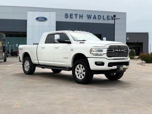 Used 2019 RAM 2500 Laramie AWD/4WD image 1