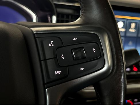 Used 2022 Chevrolet Silverado 1500 LT w/ Protection Package image 16