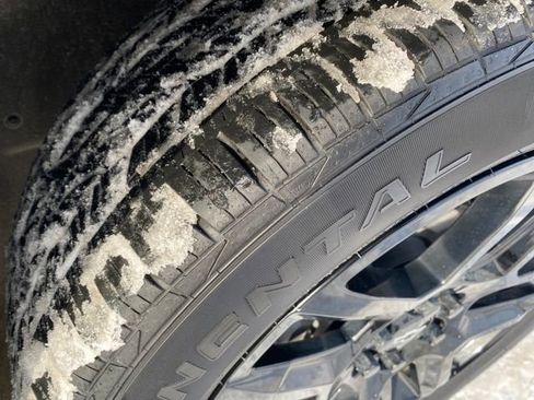 Certified 2023 Chevrolet Traverse Premier w/ Redline Edition image 26