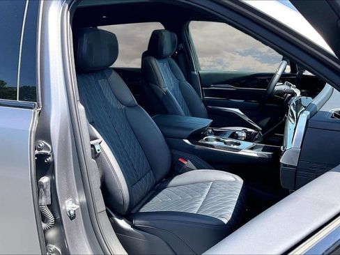 Certified 2026 Cadillac Escalade IQ Luxury 1 AWD/4WD image 30