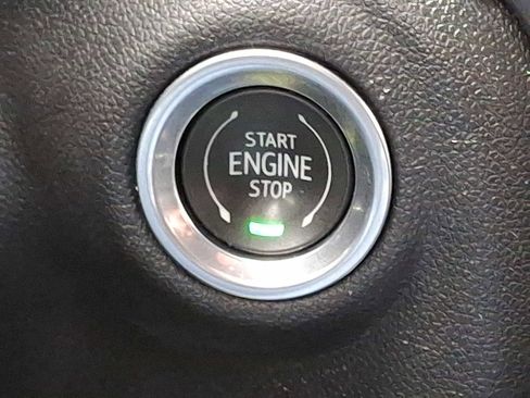 Used 2022 Chevrolet Silverado 2500 LTZ w/ LTZ Plus Package image 23