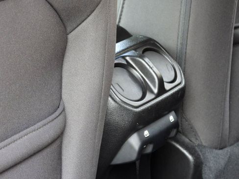 Used 2019 Jeep Wrangler Unlimited Sport S AWD/4WD image 43