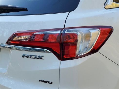 Used 2018 Acura RDX Base image 8