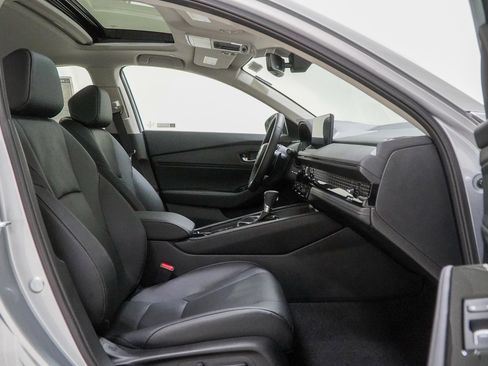 New 2025 Honda Accord Touring image 34