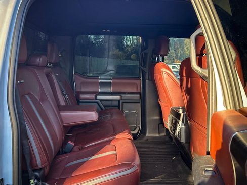 Used 2018 Ford F150 Platinum w/ Equipment Group 701A Luxury image 25