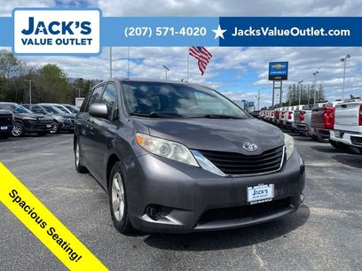 Used 2011 Toyota Sienna LE
