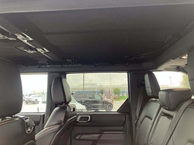 Used 2024 Ford Bronco Badlands AWD/4WD image 30