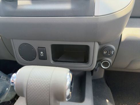 Used 2019 Nissan Frontier SV RWD image 19