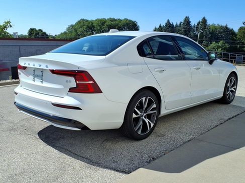 Certified 2025 Volvo S60 B5 Core FWD image 5