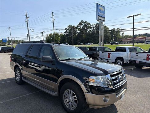 Used 2014 Ford Expedition EL XLT w/ Equipment Group 202A AWD/4WD image 5