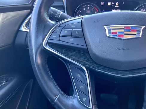 Used 2020 Cadillac XT5 Premium Luxury AWD/4WD image 24