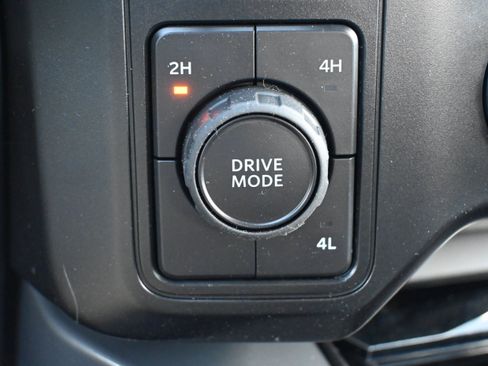 New 2026 Ford F350 Lariat w/ Lariat Premium Package AWD/4WD image 25