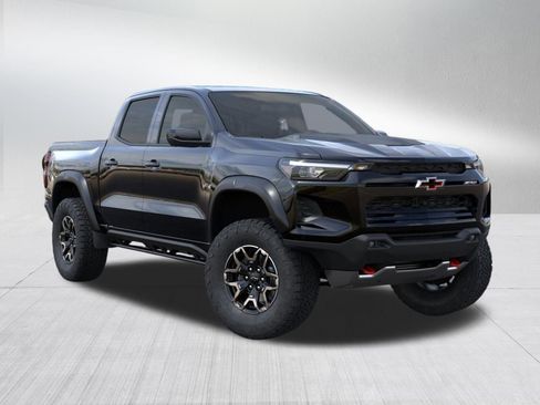 New 2026 Chevrolet Colorado ZR2 w/ Technology Package AWD/4WD image 8