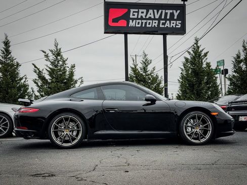 Used 2019 Porsche 911 Carrera image 7